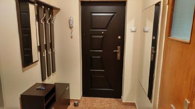 3 camere Titan, la parter, complet mobilate