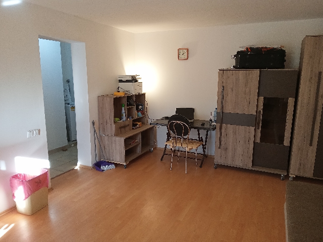2 camere Dealul Tugulea 68, Virtutii