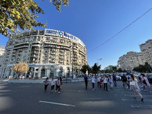 Ultracentral, 3 camere, metrou, P-ta Unirii, 650 euro