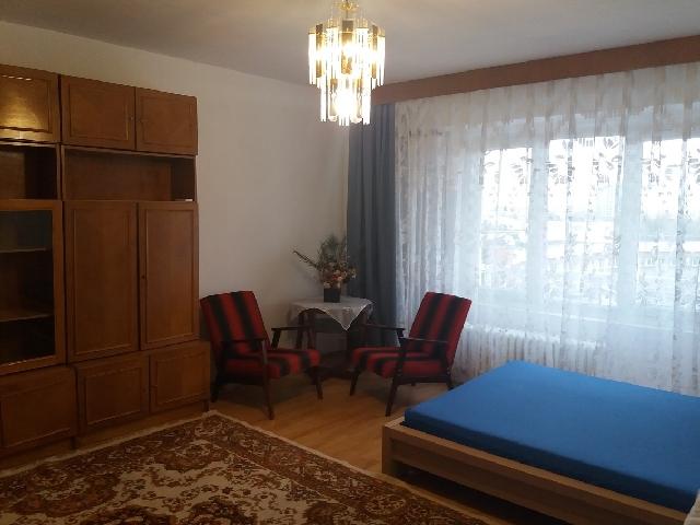 Ofer spre inchiriere Garsoniera BARBU VACARESCU, PROPRIETAR